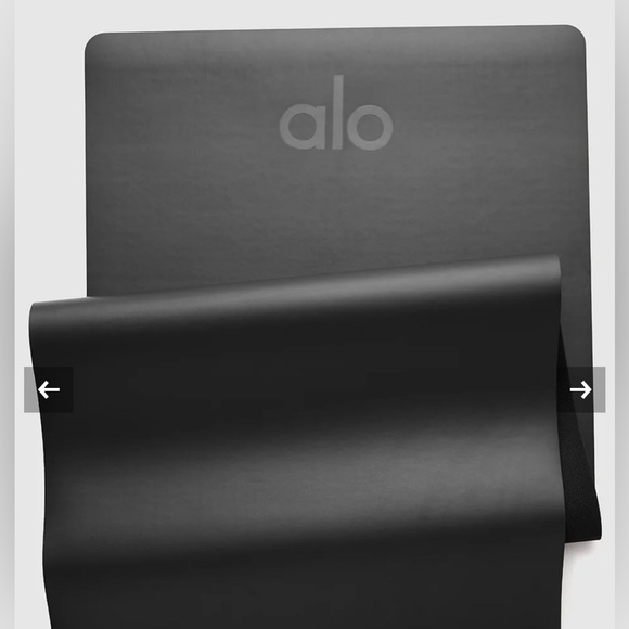 Alo Black Yoga Mat - Picture 1 of 4
